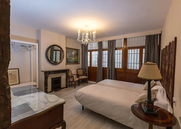 Apartamento Espacioso A Estrenar!! Casco Viejo *